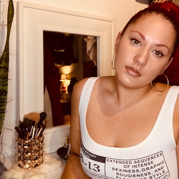 Meet your Posher, Loly - Picture 2 of 2